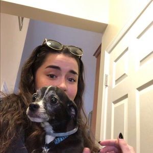 Meet your Posher, Lexie